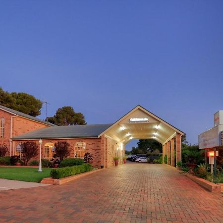 North Parkes Motel Esterno foto