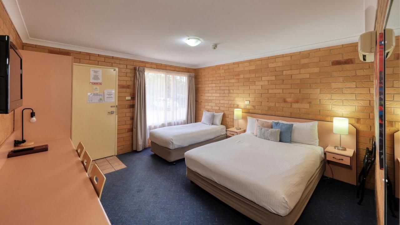North Parkes Motel Esterno foto