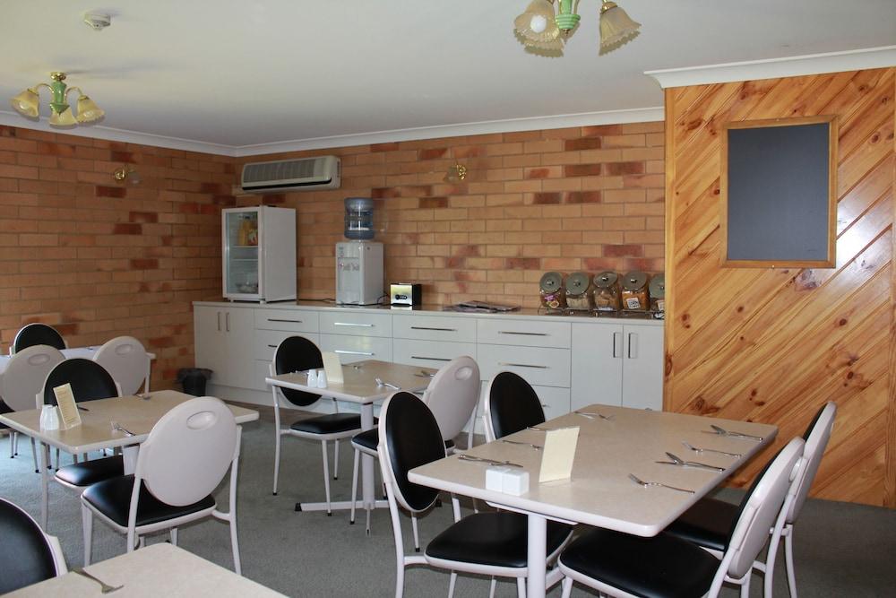 North Parkes Motel Esterno foto