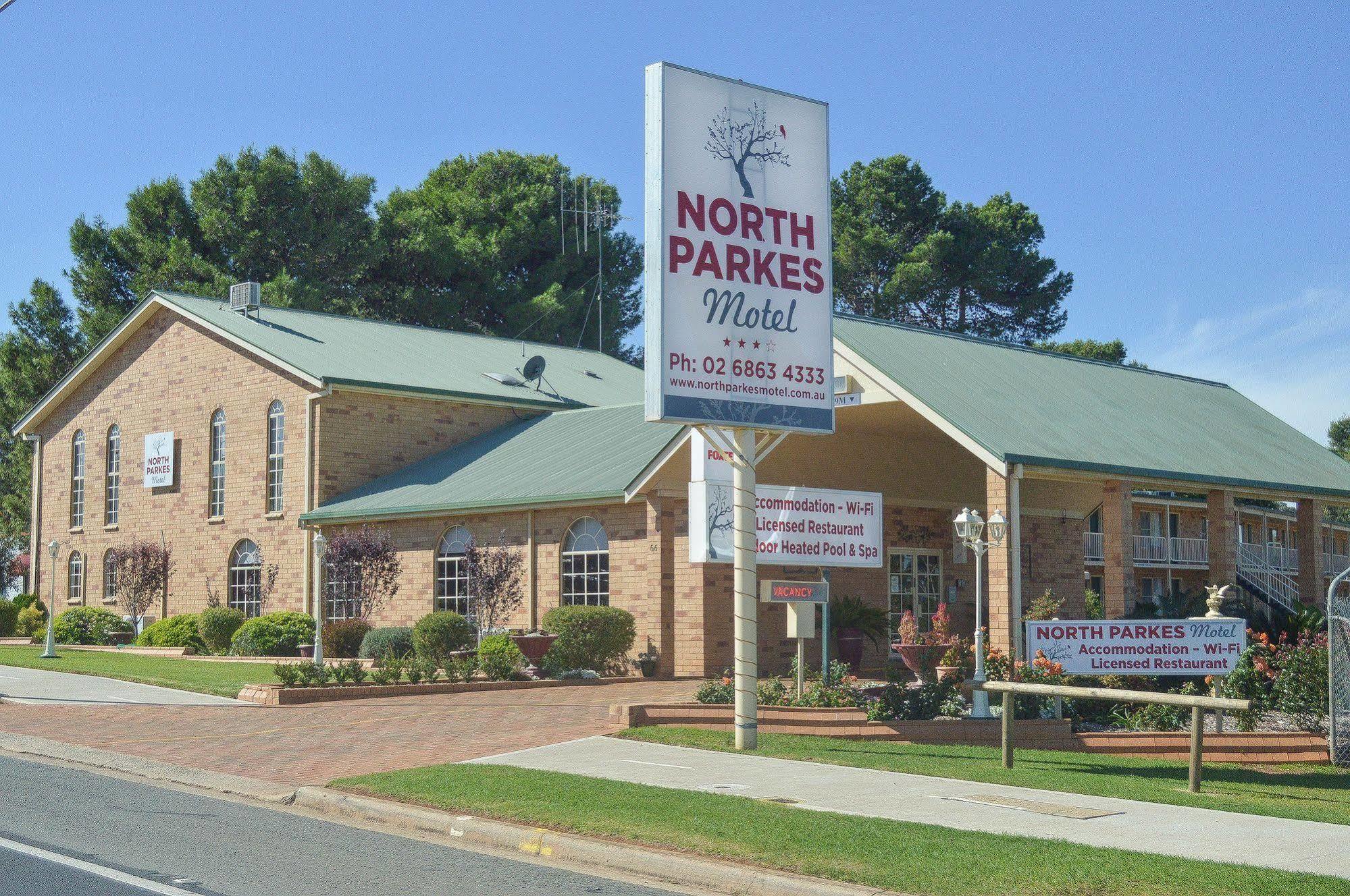 North Parkes Motel Esterno foto
